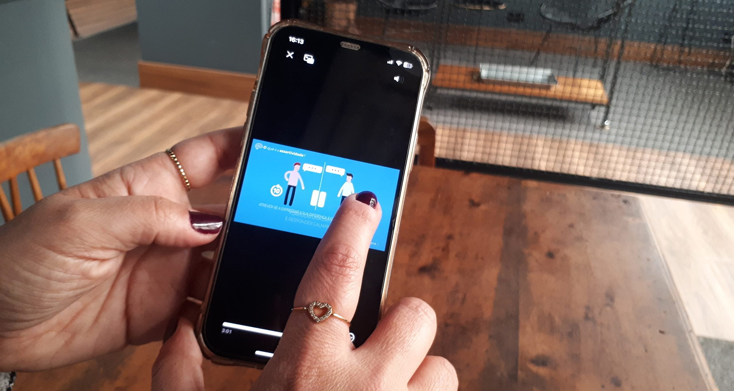 Línguas estrangeiras Línguas estrangeiras