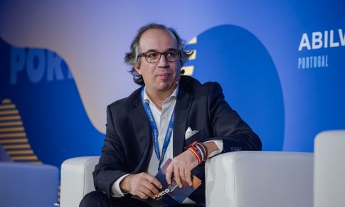 Requalificar pessoas, a quanto obrigas!?