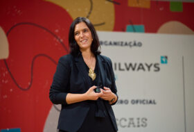 “Formação em IA para meter a mão na massa” Raquel Rebelo, CEO da SKOLAE Formação, fala sobre a Academia de Verão